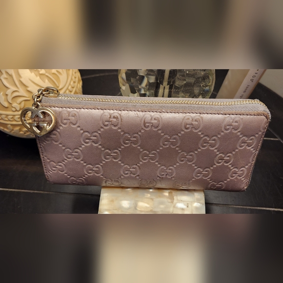 GUCCI GG Leather Zip Wallet in Lavender 2956710959 - Picture 4 of 15